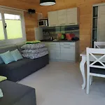 Pod Szyszka 500m Od Morza 山林小屋