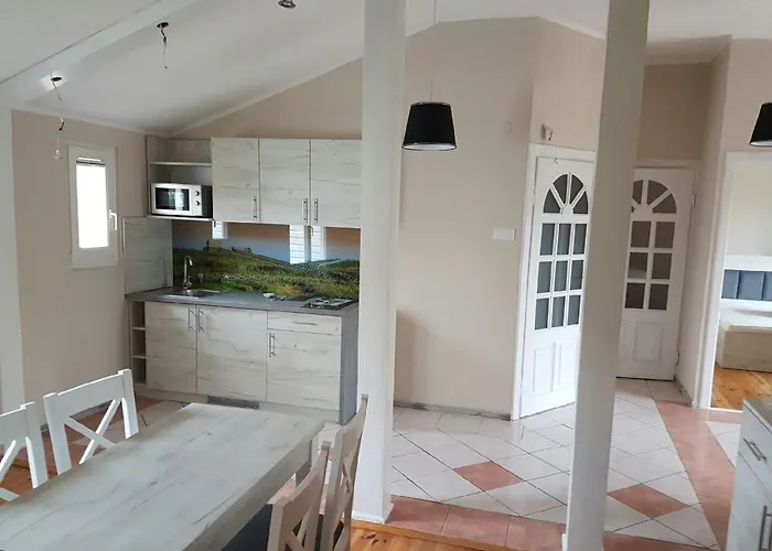 Lodge Pod Szyszka 500m Od Morza Rowy (Pomerania)